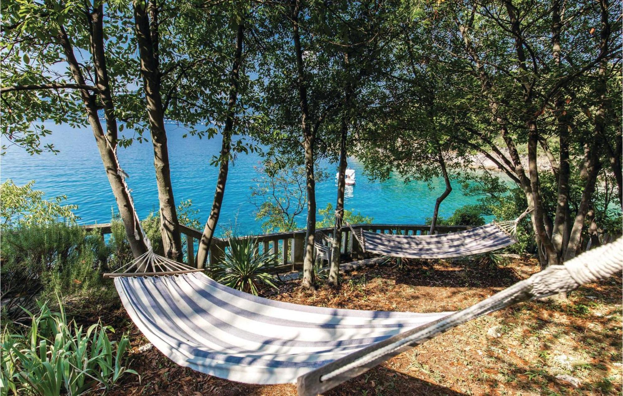 Gorgeous Apartment In Rijeka With House Sea View 外观 照片
